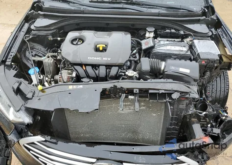 2018 Hyundai Elantra Sel из США, поврежденный, VIN 5NPD84LF0JH381774